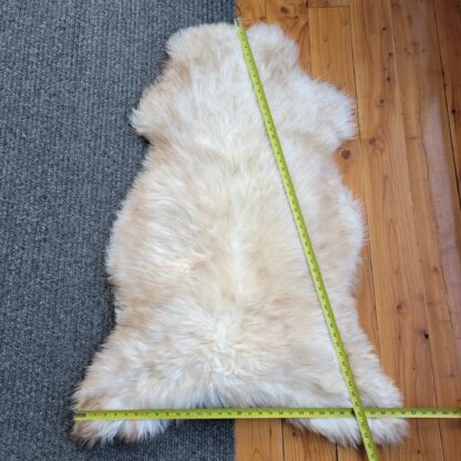 Sheepskin Throw - Silky Swedish sheepskin rug