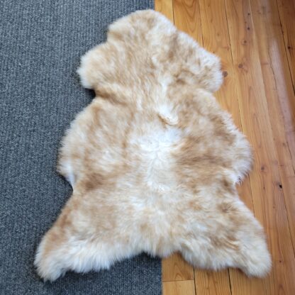 sheepskin rug dyed tip fur rug