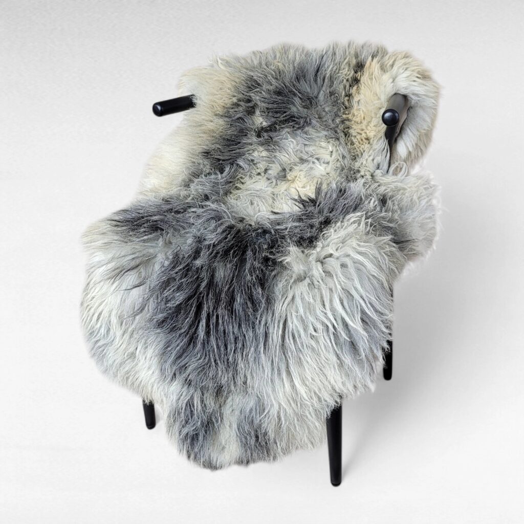 Large Natural Gray Gotland Cross Sheepskin Rug (50" x 30")