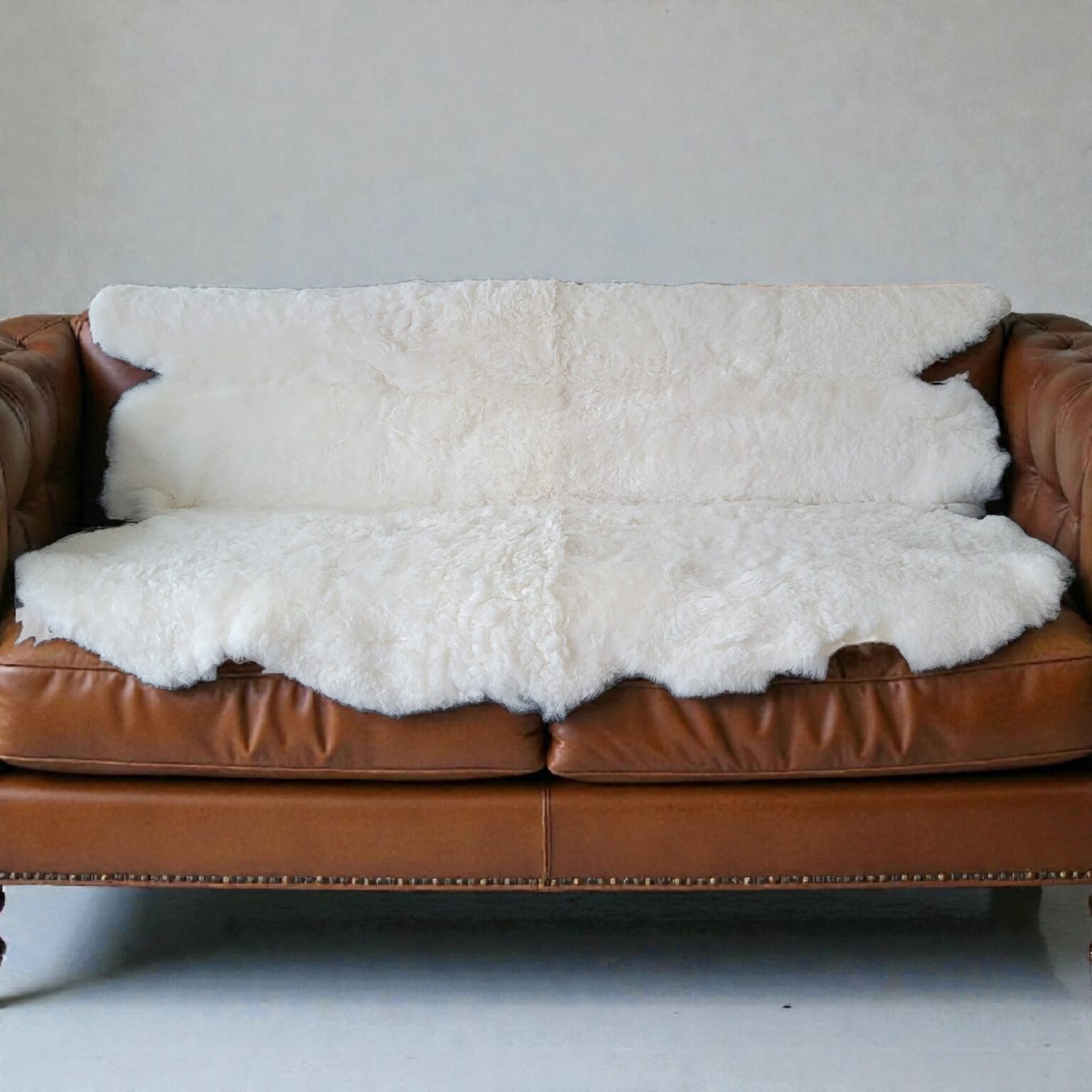 Pelt Throwing Lambskin Sexto (6 pelt) Throw 72 x 56 - Noryageur