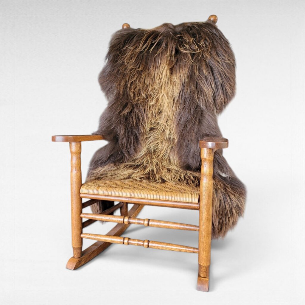 Giant Wide Icelandic Sheepskin - Brown Moorit (55" x 40")
