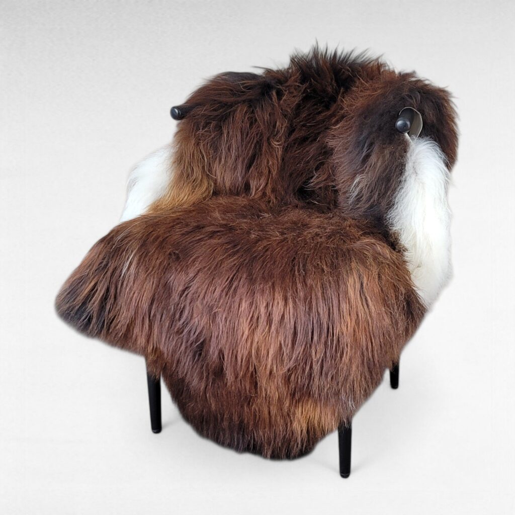 Extra Large Copper Brown Moorit Undyed Icelandic Sheepskin (56" x 35")