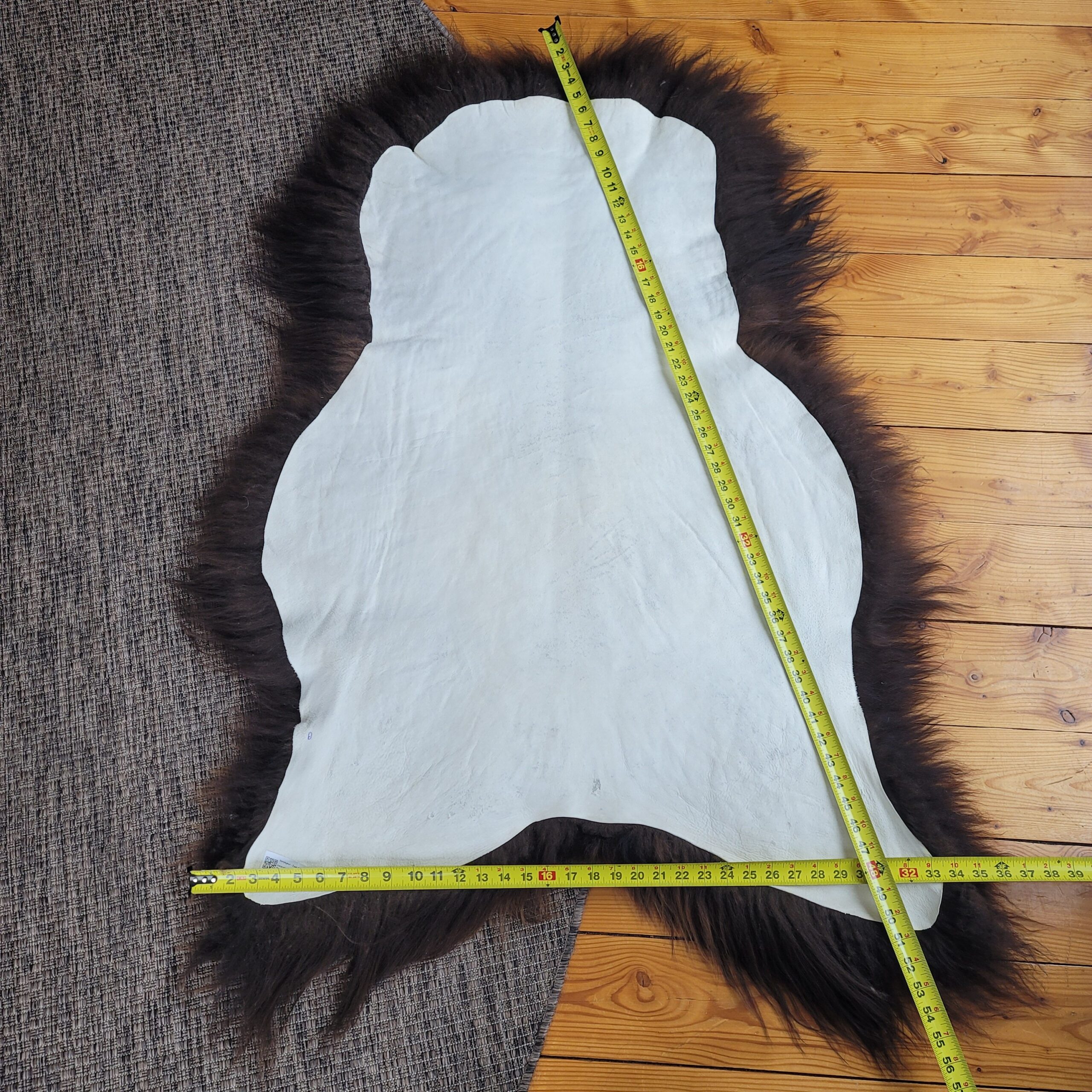 Natural Golden Mahogany Long Hair Genuine Icelandic Sheepskin Pelt 55" x 36" Natural Golden Mahogany Long Hair Genuine Icelandic Sheepskin Pelt 55" x 36" - Image 5