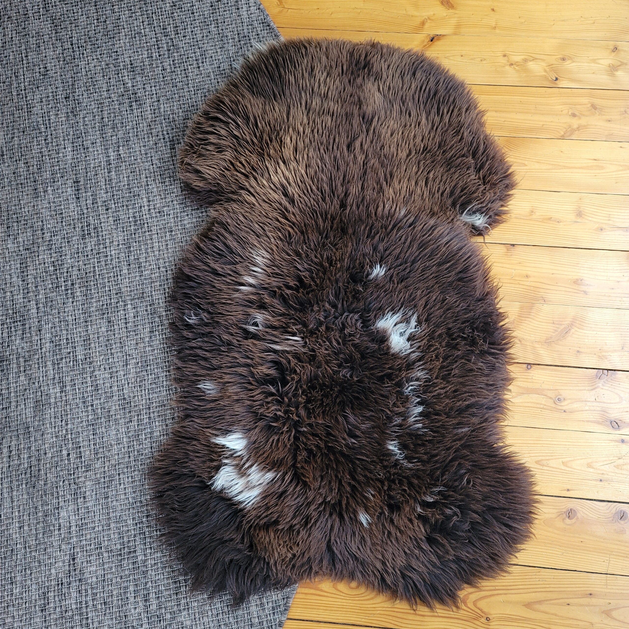 Soft Natural Spotted Dutch Sheepskin Rug