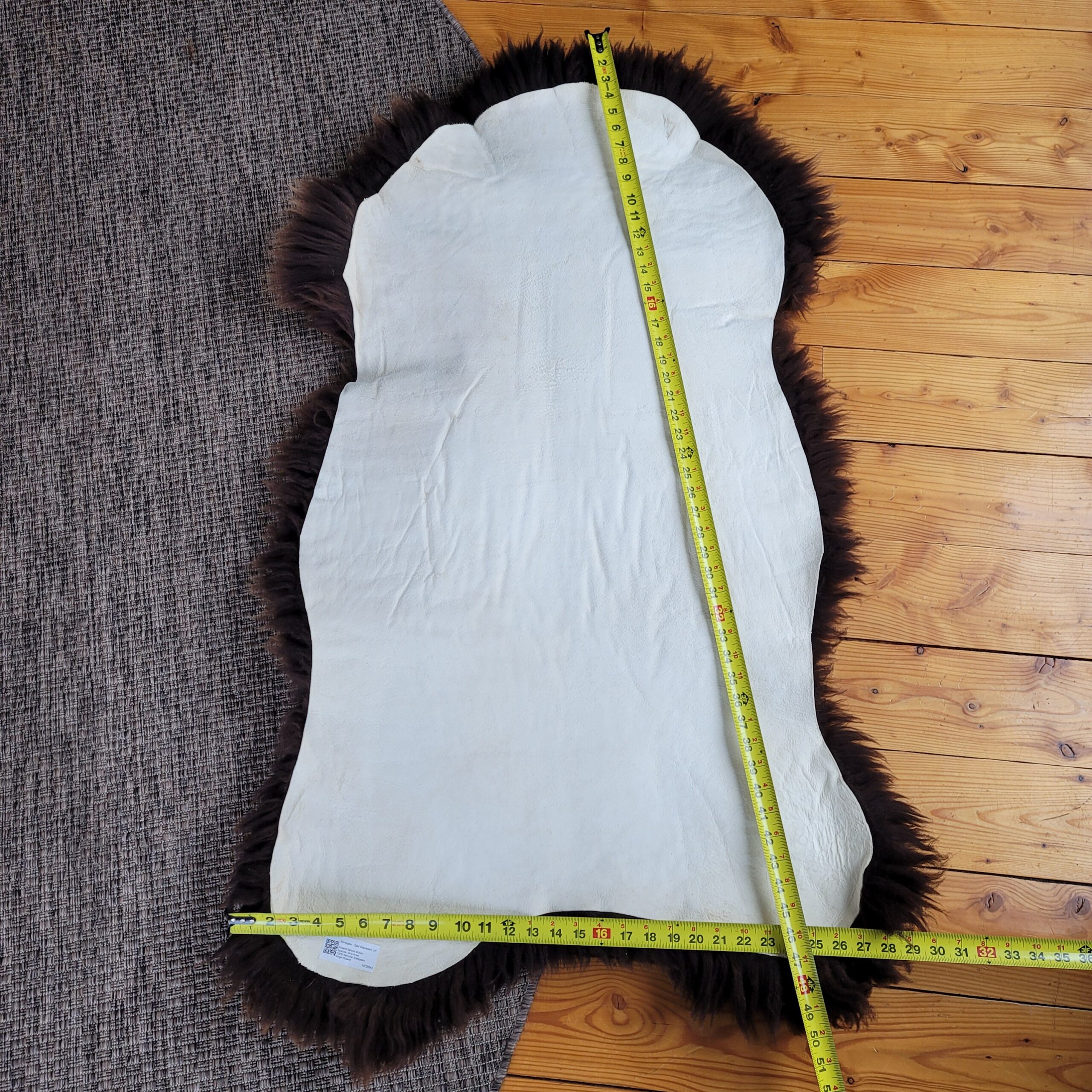 Dutch Brown Fur Rug Extremely Density 49" x 29" Extremely Density Dutch Brown Fur Rug 49″ x 29″