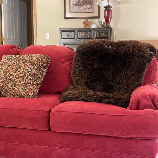 Thick Brown Holland Sheepskin Rug