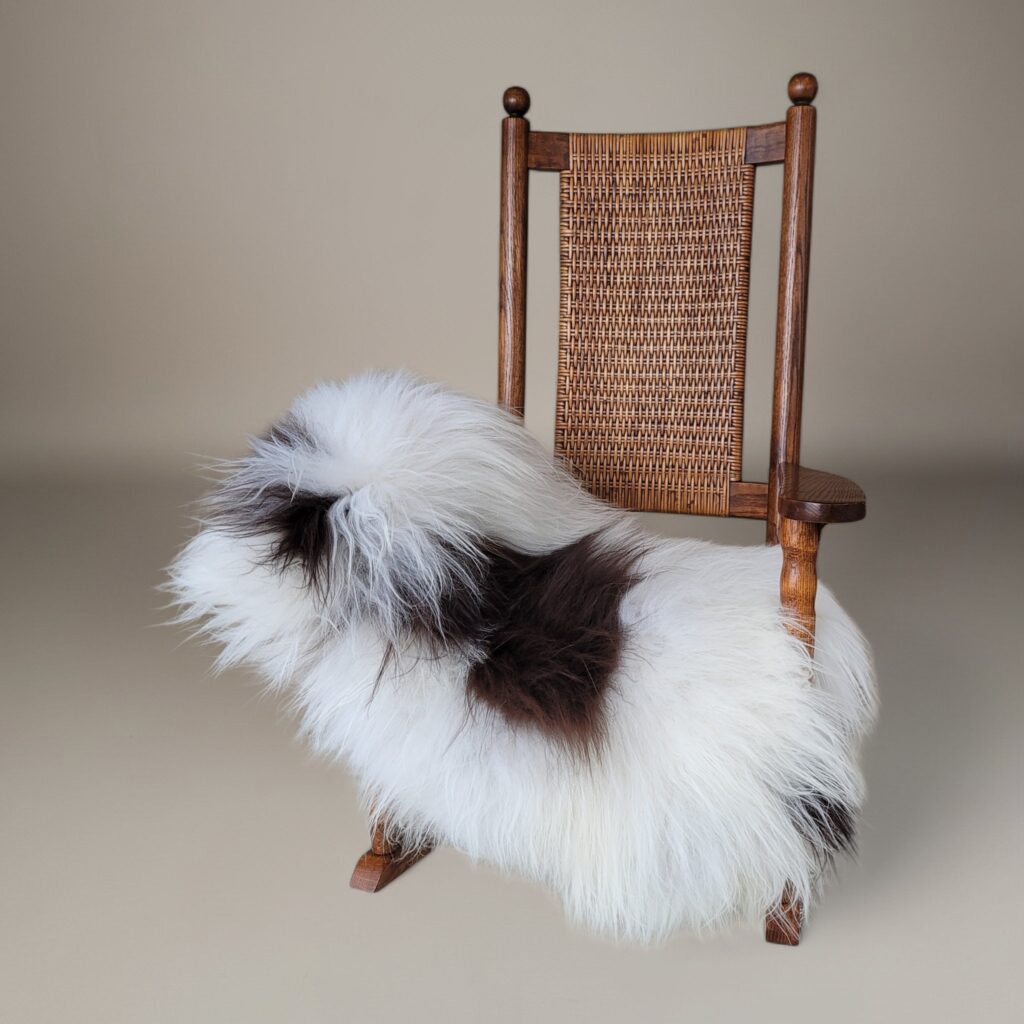 Brown + White Icelandic Throw 52″ x 33″
