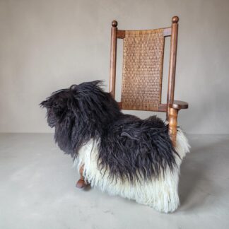 Spotted Icelandic Lambskin – Curly Fleece