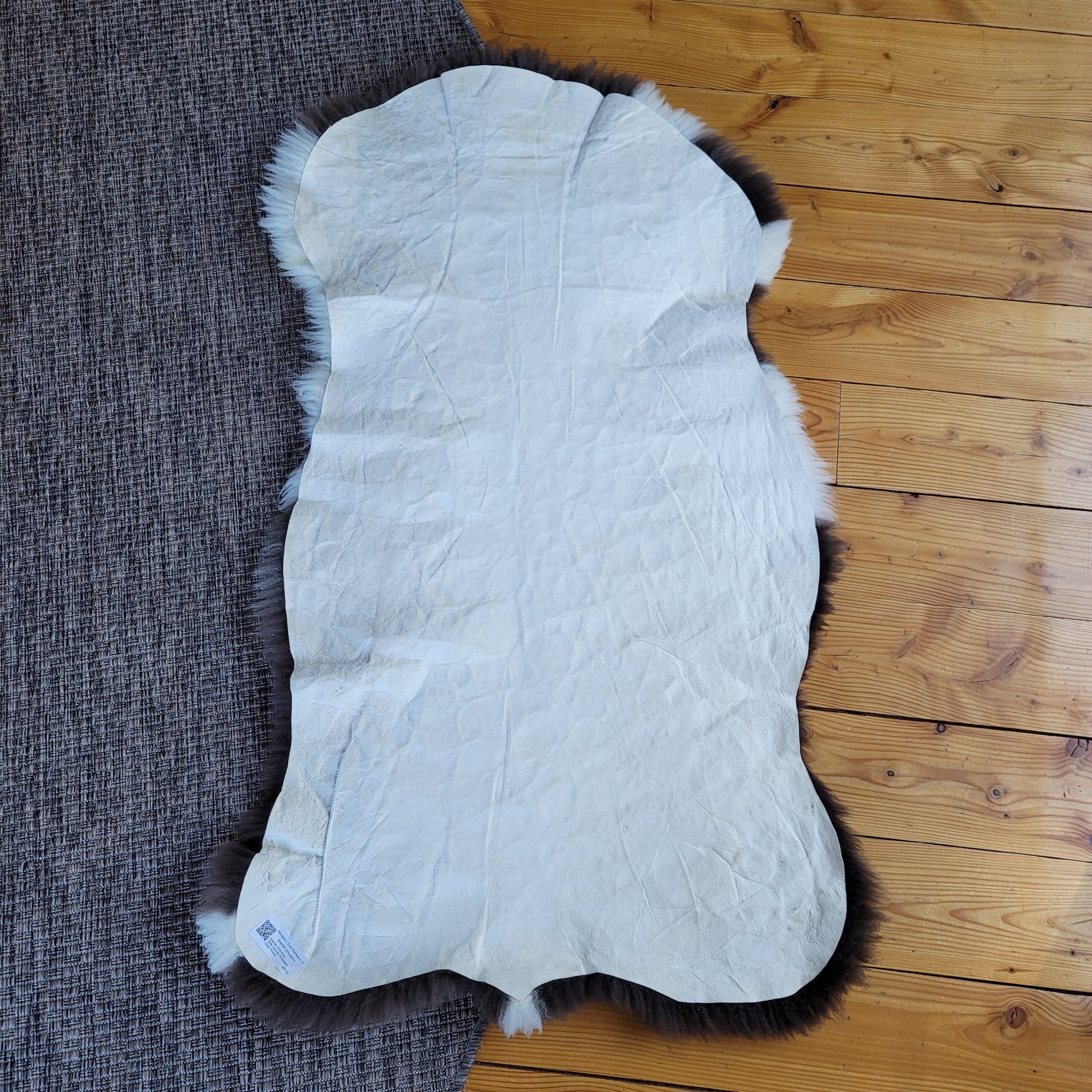 Stitched & Fixed Sheepskin Rug - Luxurious Wool (44" x 27") Stitched & Fixed Sheepskin Rug - Luxurious Wool (44" x 27") - Image 8