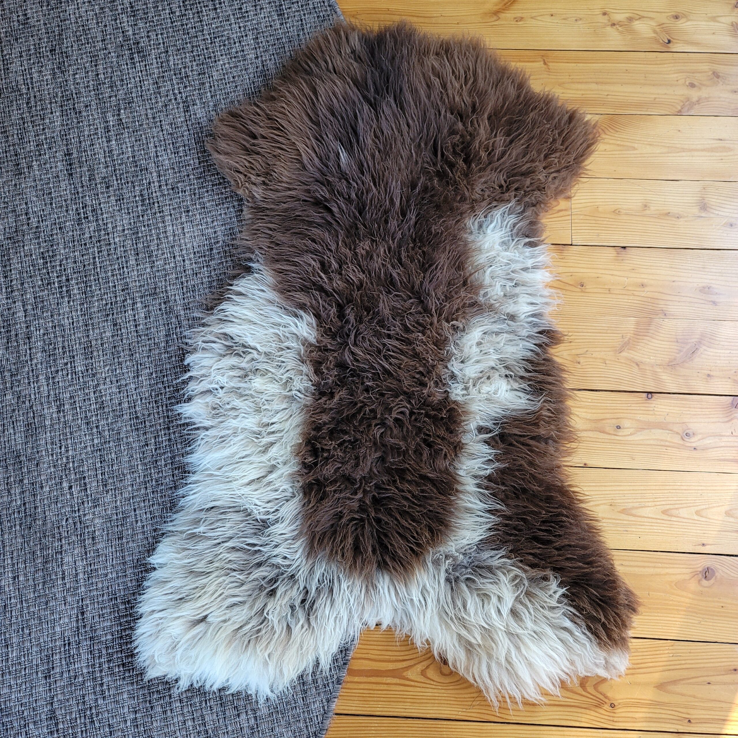 Stitched & Fixed Sheepskin - Luxurious Wool (46" x 29") Stitched & Fixed Sheepskin - Luxurious Wool (46" x 29") - Image 4