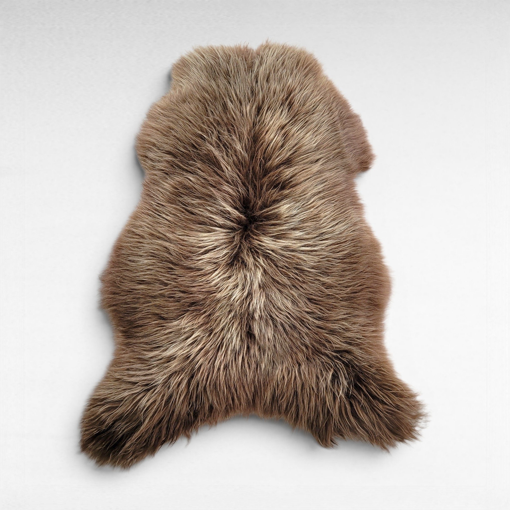 Golden Brown Icelandic Sheepskin Rug Golden Brown Icelandic Sheepskin Rug - Image 6
