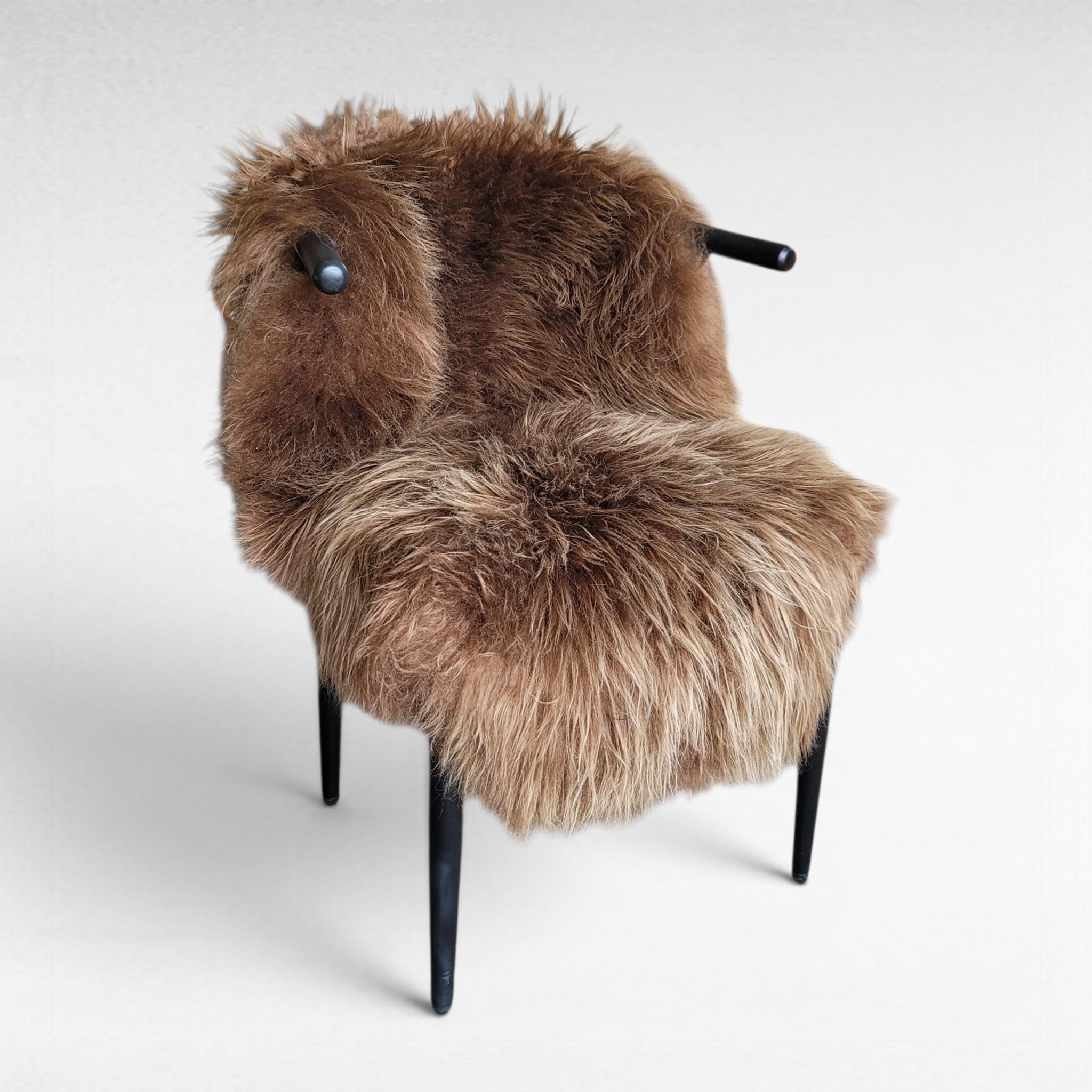 Golden Brown Icelandic Sheepskin Rug Golden Brown Icelandic Sheepskin Rug - Image 5
