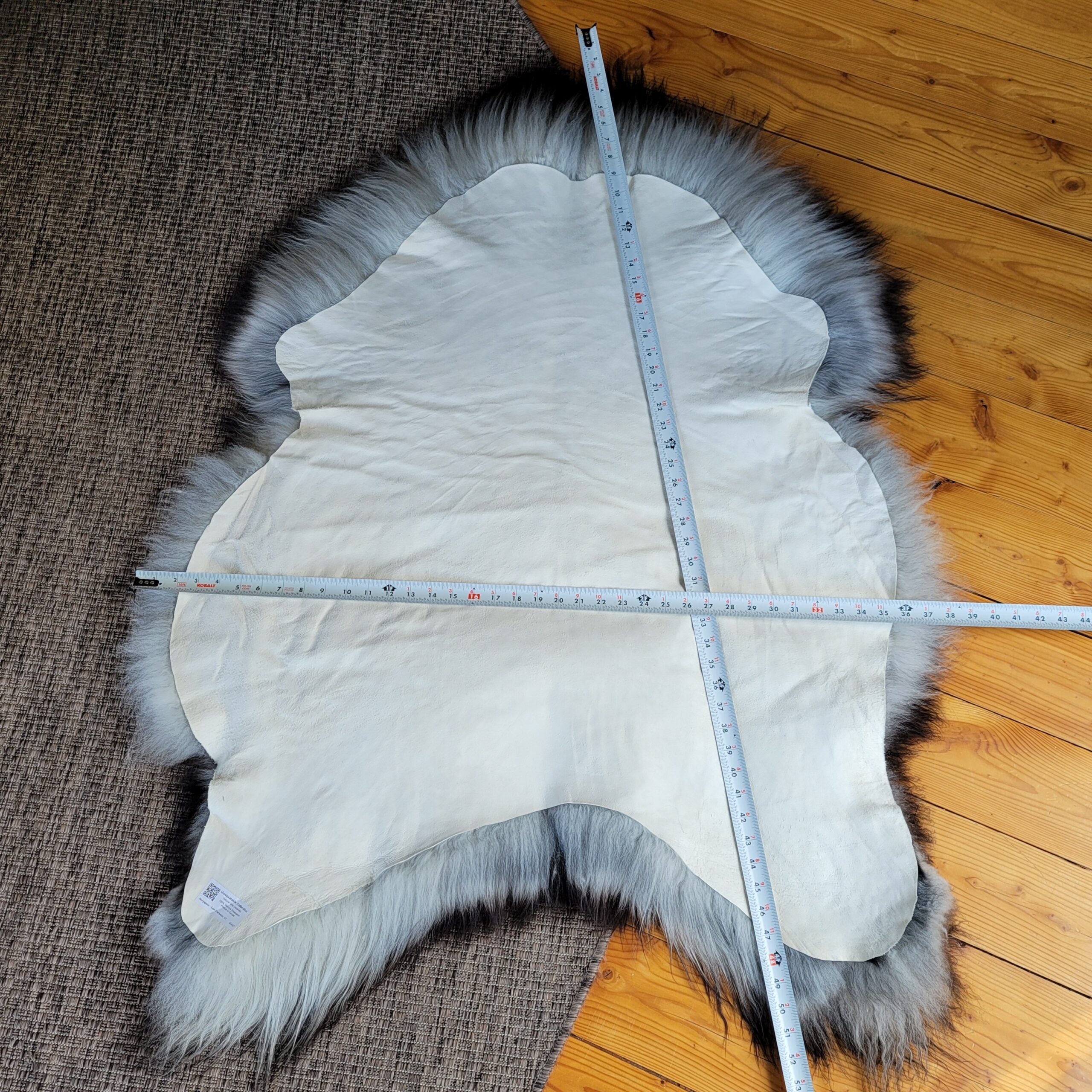 Gray Icelandic Sheepskin Wide, Long + Silky Soft 52" x 38" - Image 7