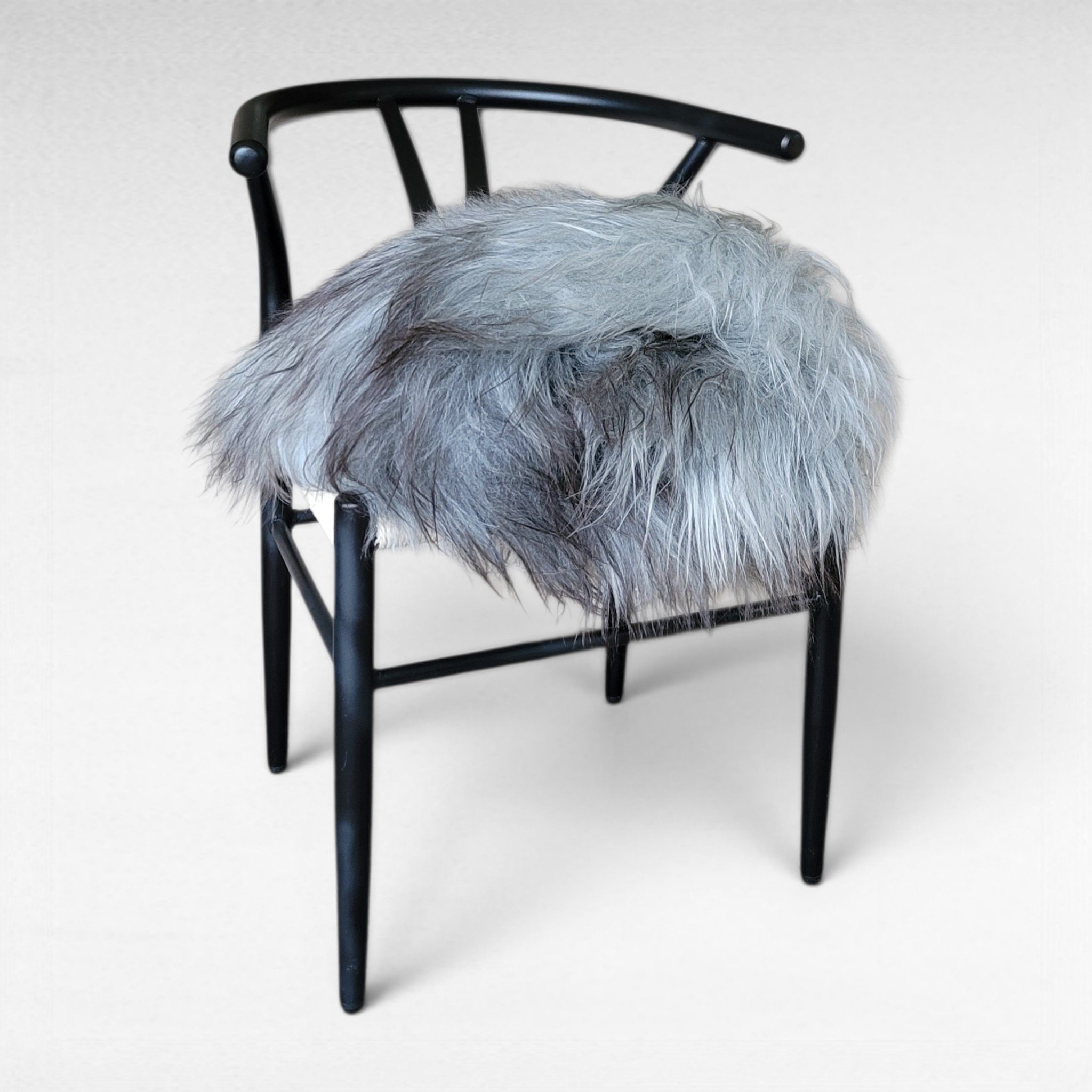 Gray Icelandic Sheepskin Rug 51" x 34" - Image 2