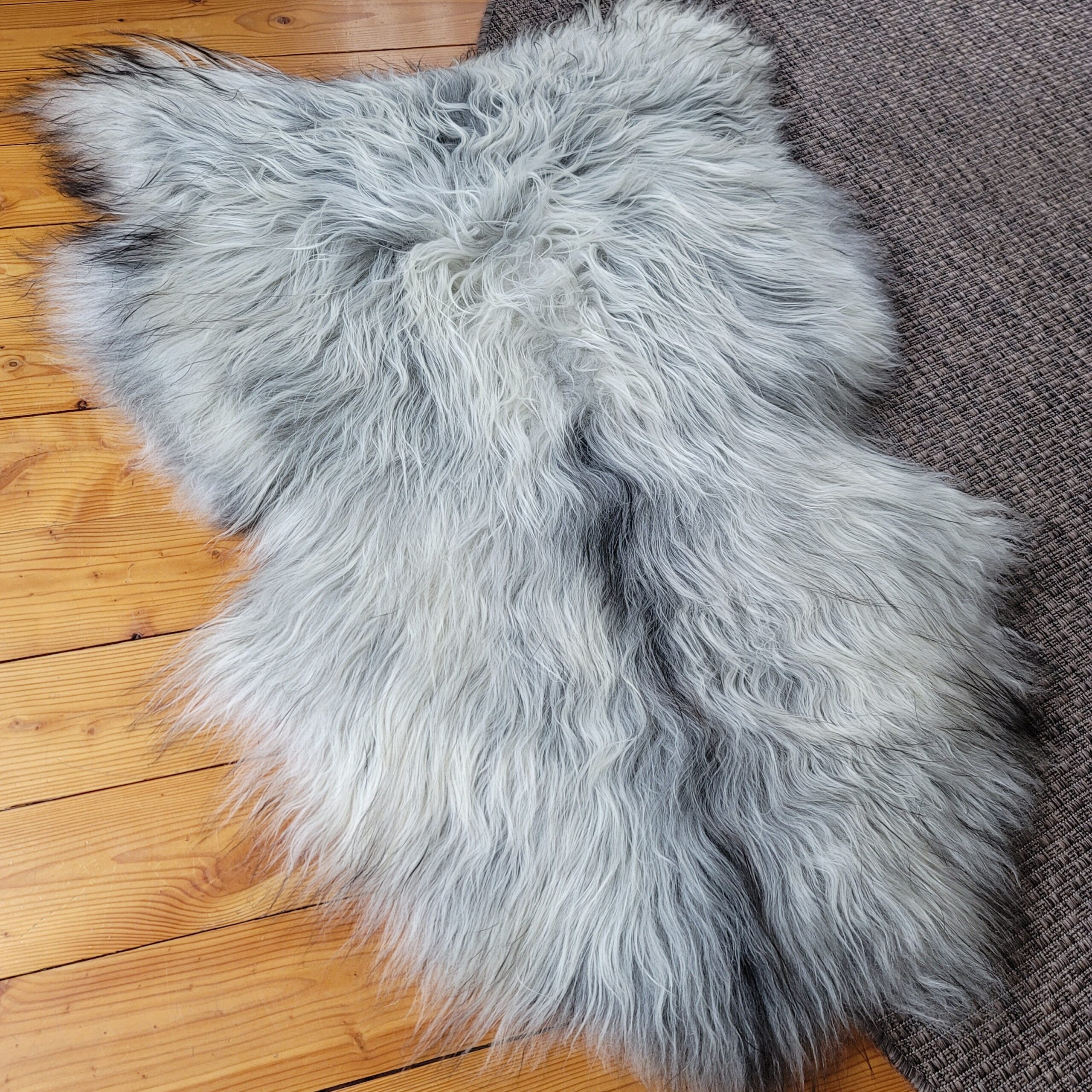 Gray Icelandic Sheepskin Wide, Long + Silky Soft 53" x 36" - Image 4