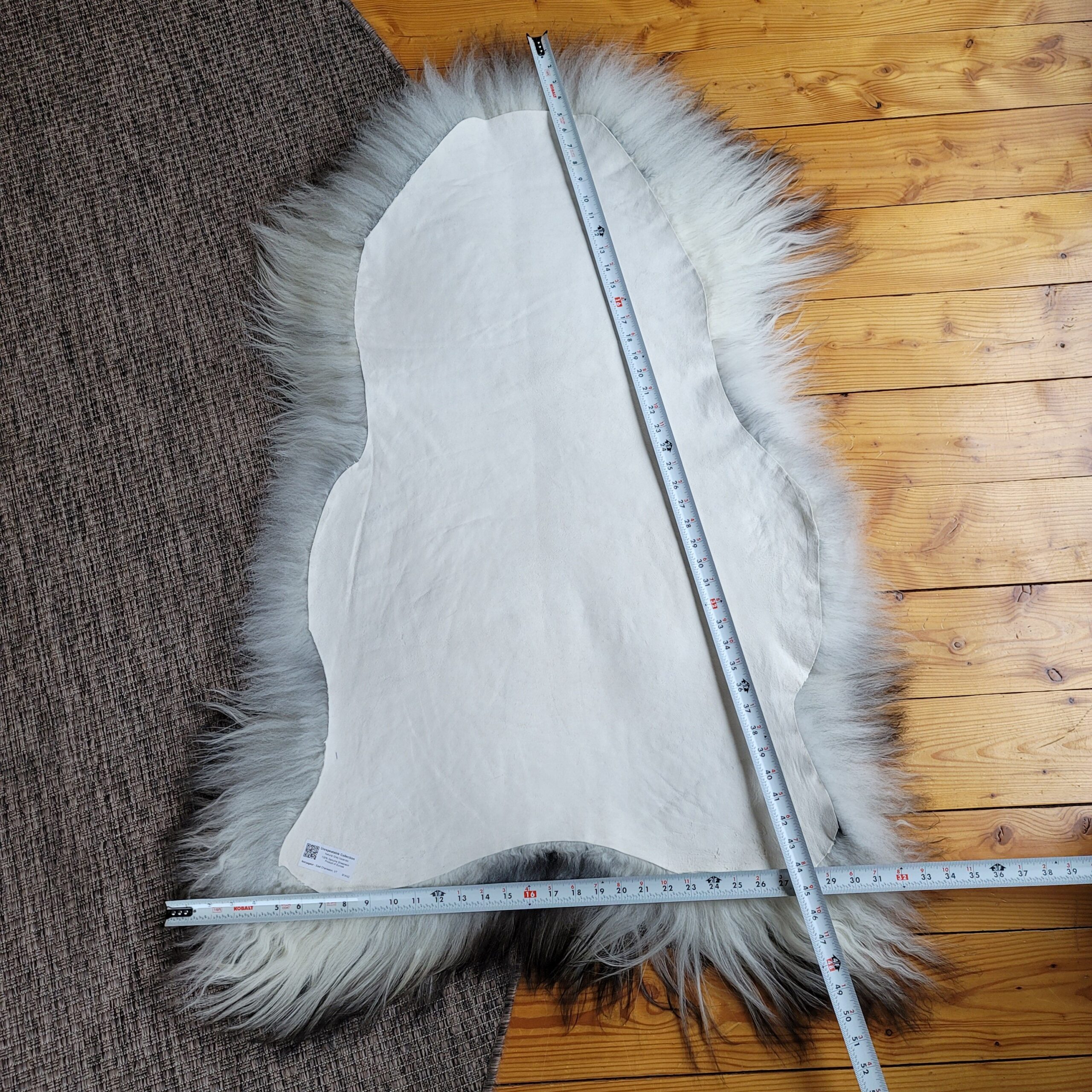 Gray Icelandic Sheepskin Wide, Long + Silky Soft 50" x 33" - Image 6