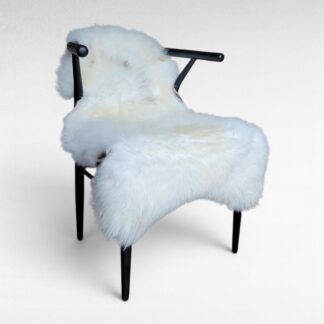 Sheepskin Light Tan + Off-White Narrow (47" x 26")