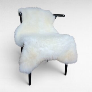 Soft Cozy Lambswool Pelt (45" x 30")