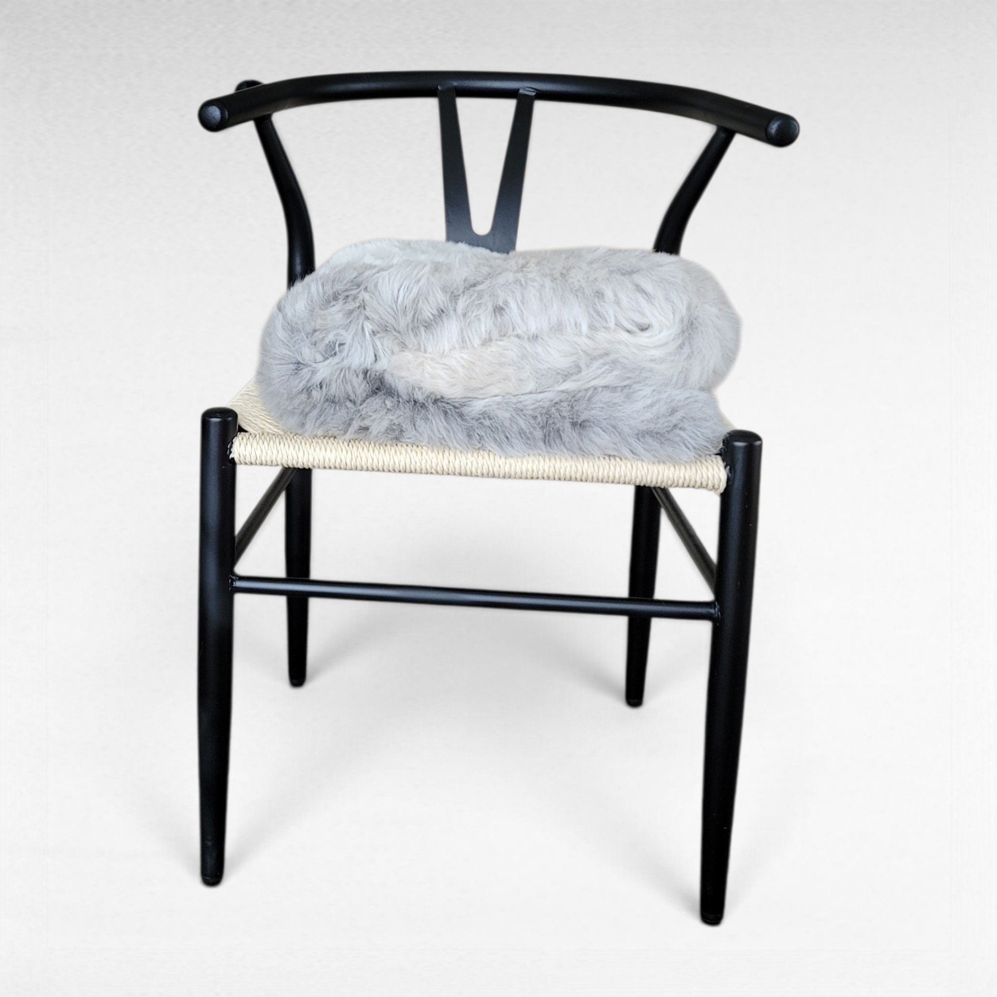 Natural Gray Icelandic Sheepskin Rug 44" x 30" - Image 3