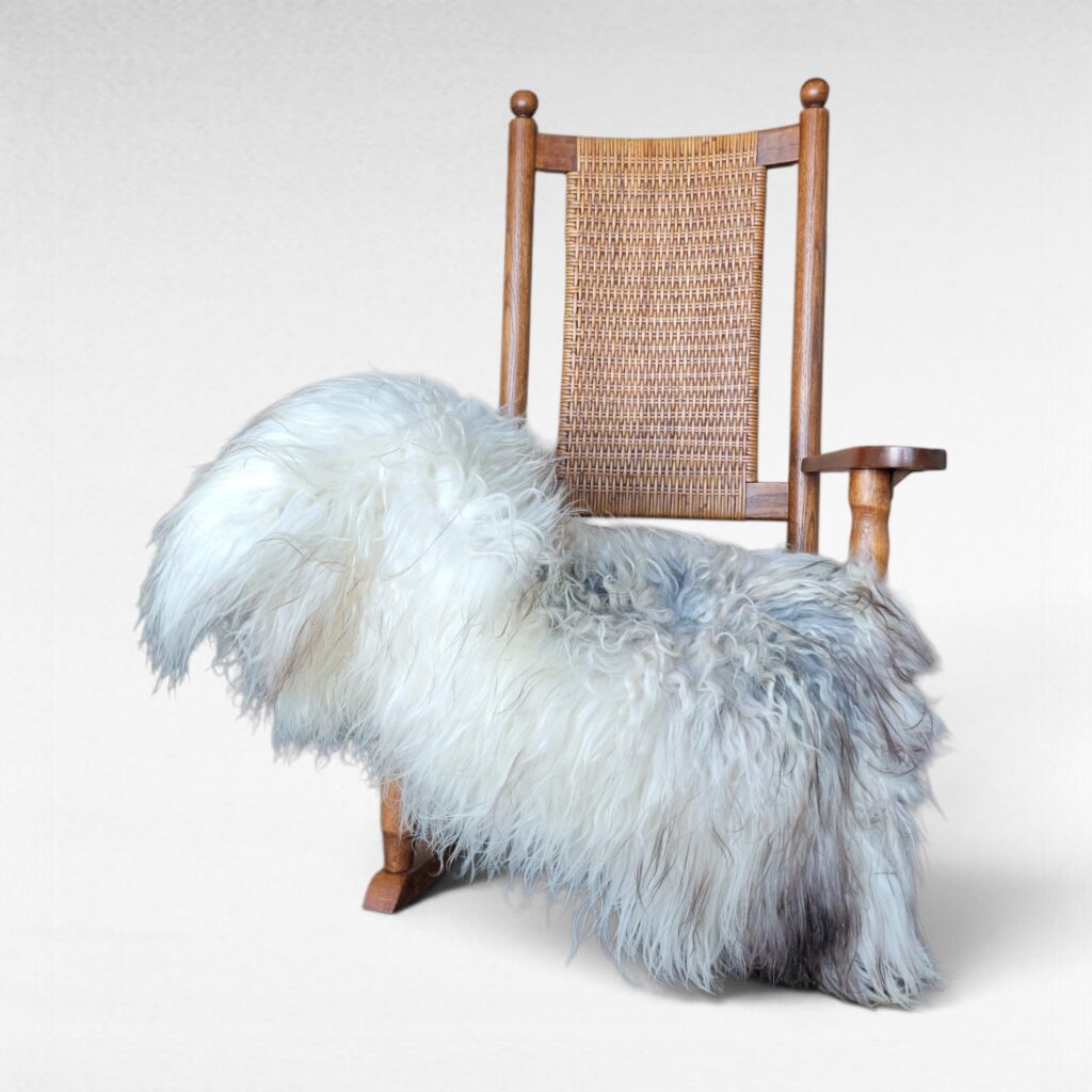 LUX Light Silver Curly Wool Sheepskin (47" x 33")