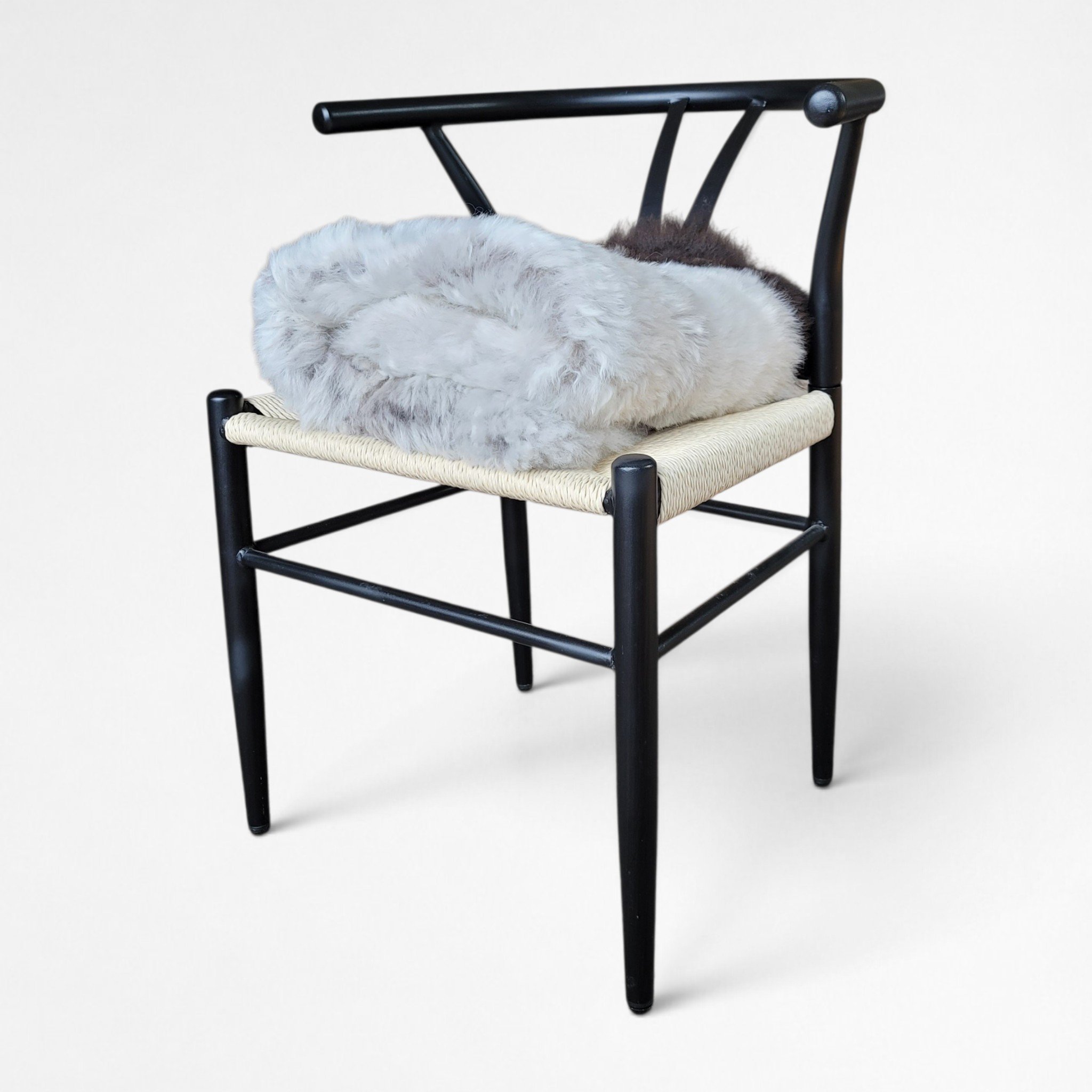 Natural Gray Icelandic Lambskin 41" x 29" - Image 3