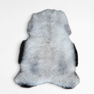 Natural Gray Icelandic Lambskin Rug 43" x 31"