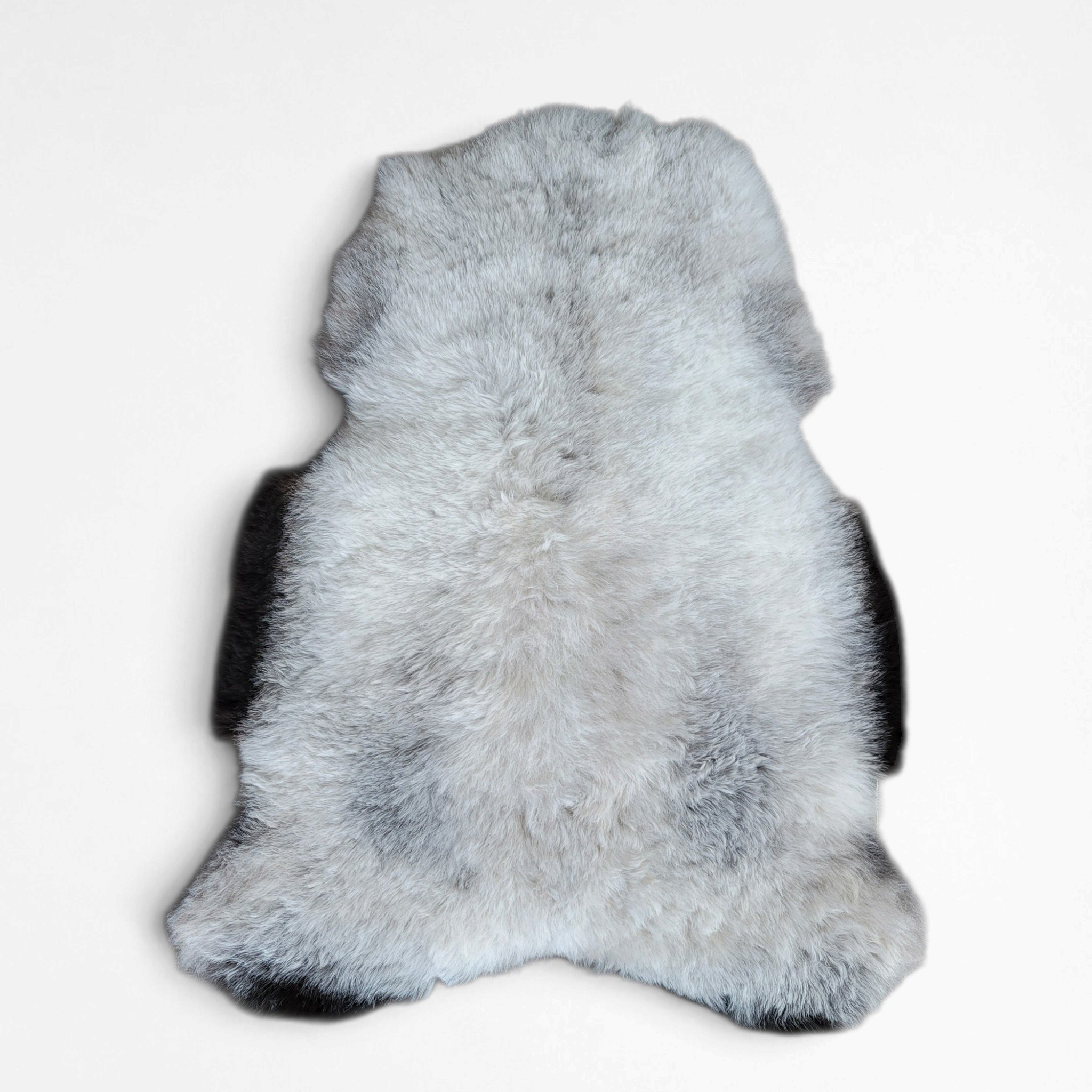 Natural Gray Icelandic Lambskin Rug 43" x 31"