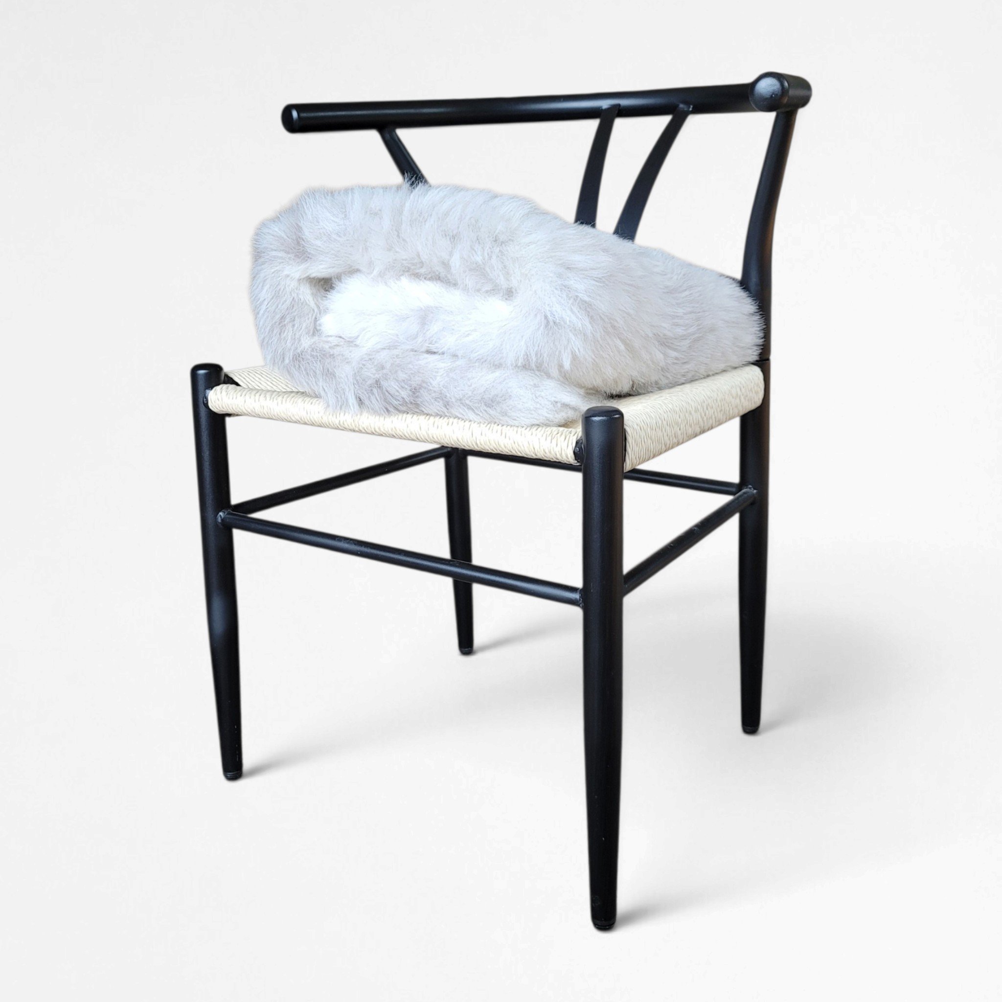 Natural Gray Icelandic Lambskin Rug 43" x 31" - Image 3