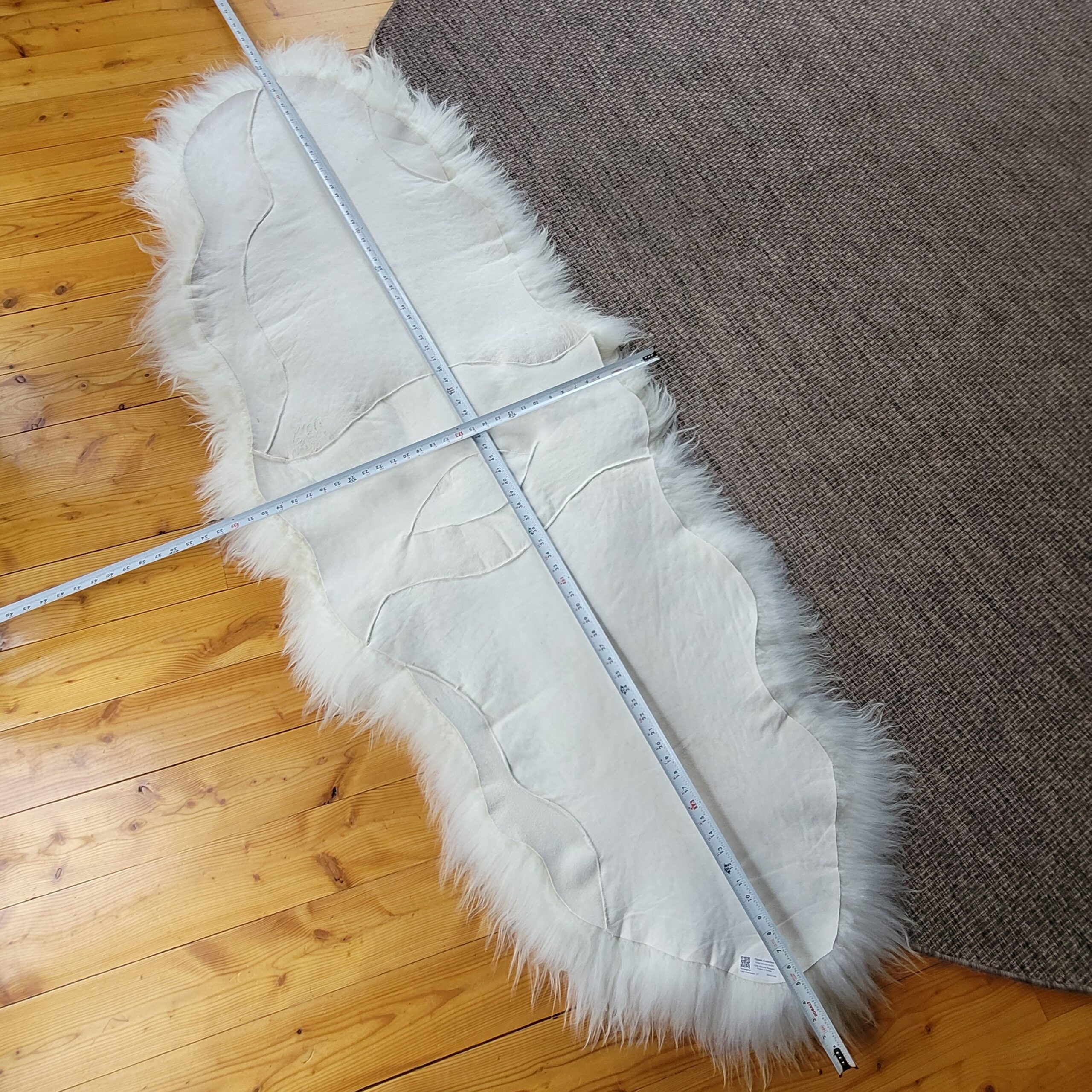 Long White Double Icelandic Sheepskin 84" x 34" - Image 5
