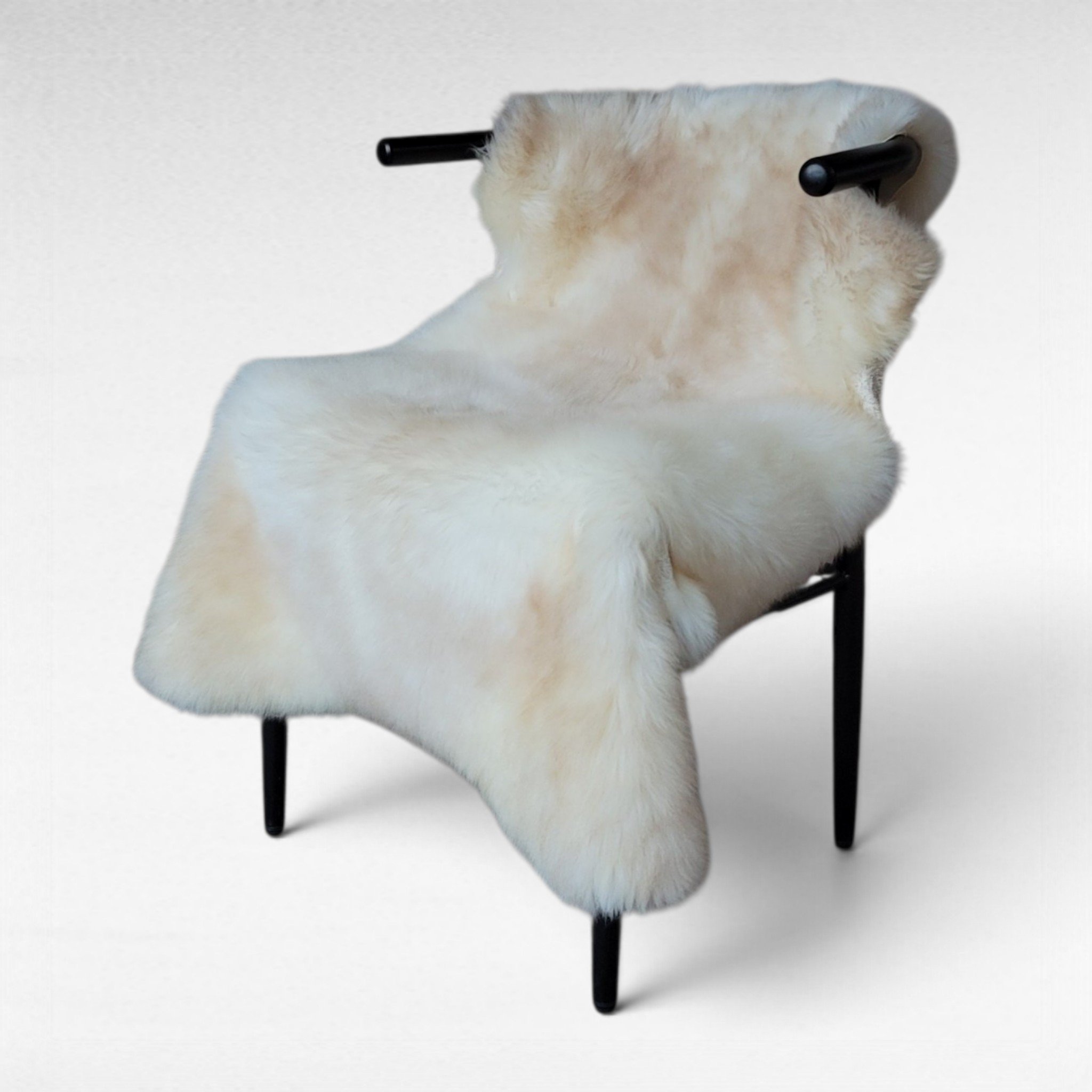 Ivory & Mushroom Beige Portland Sheepskin Rug 47″ x 33″ - Image 3