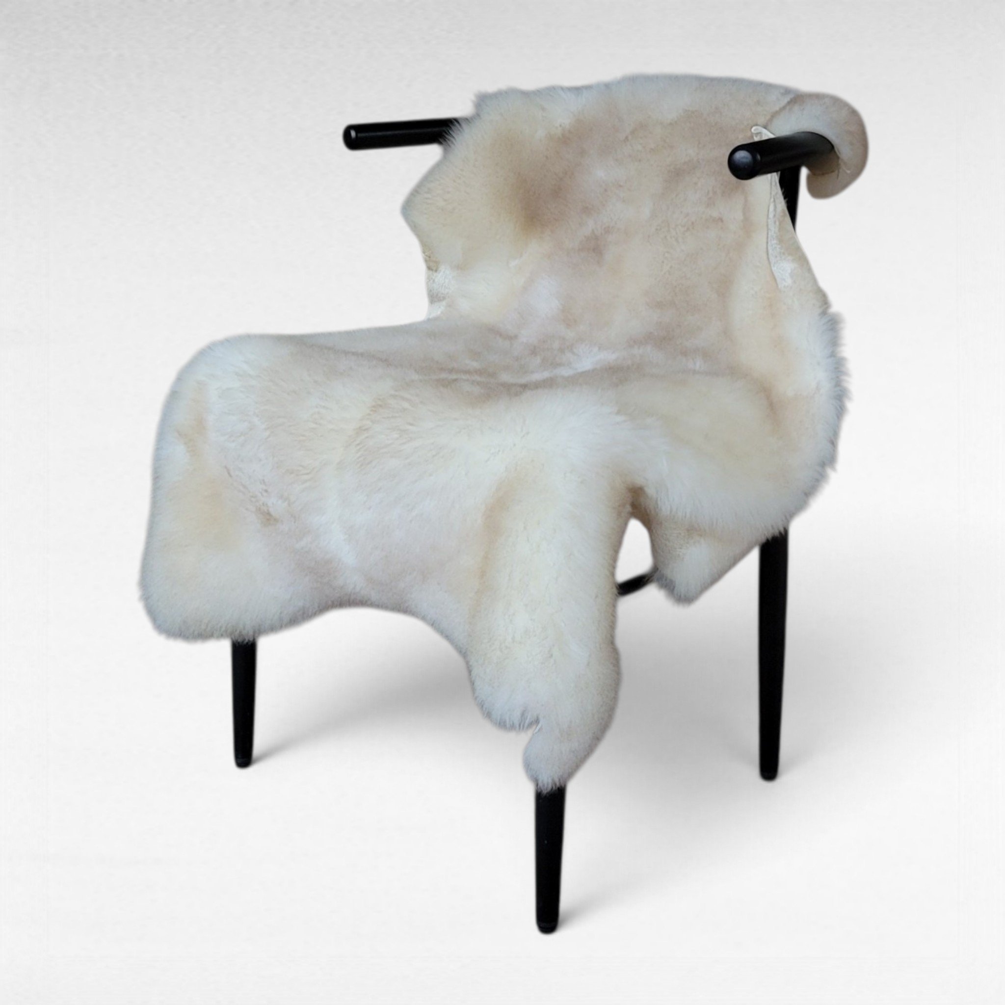Ivory & Silver Greige Portland Sheepskin Rug 47″ x 32″ - Image 2