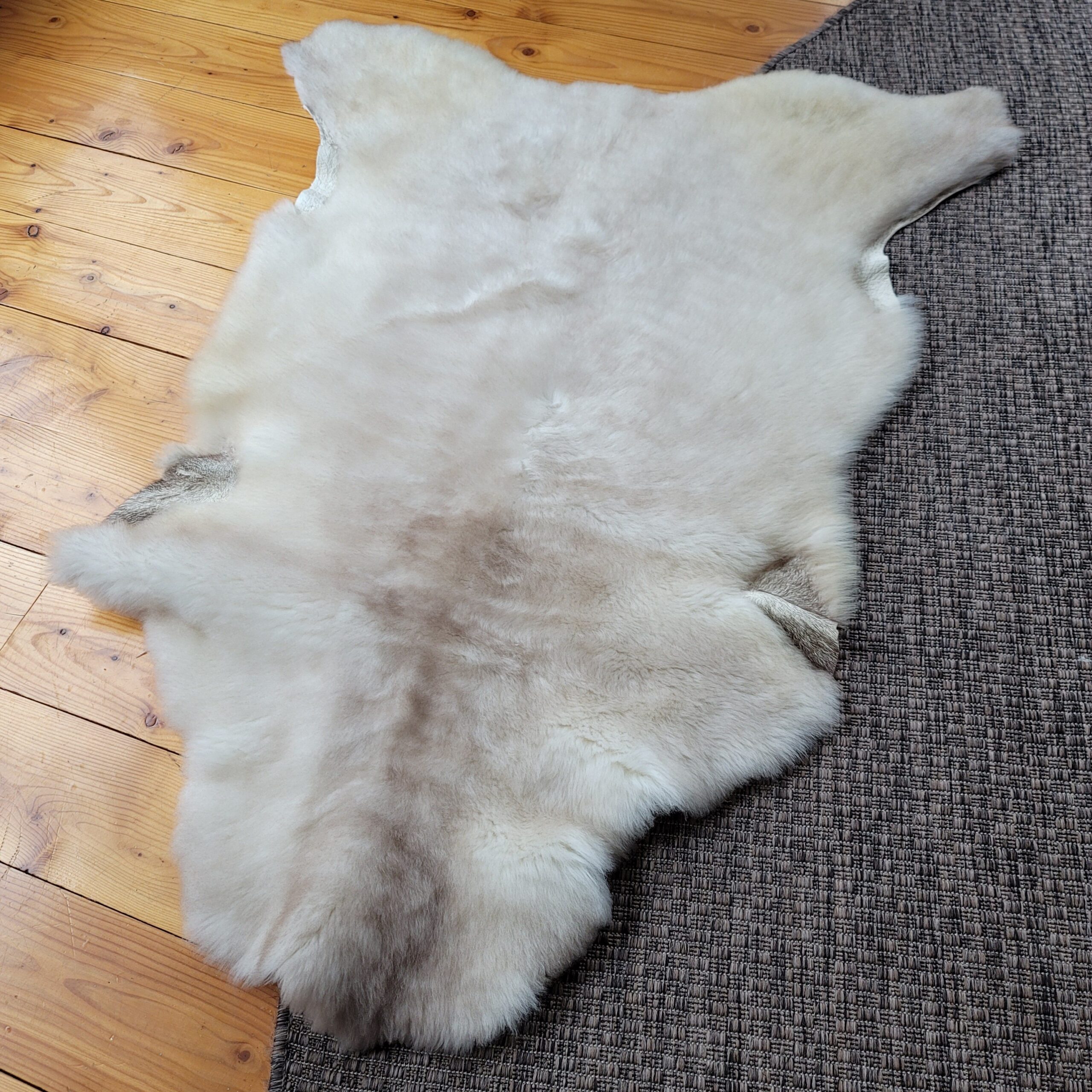 Ivory & Pale Greige Portland Sheepskin Throw 47″ x 35″ - Image 2