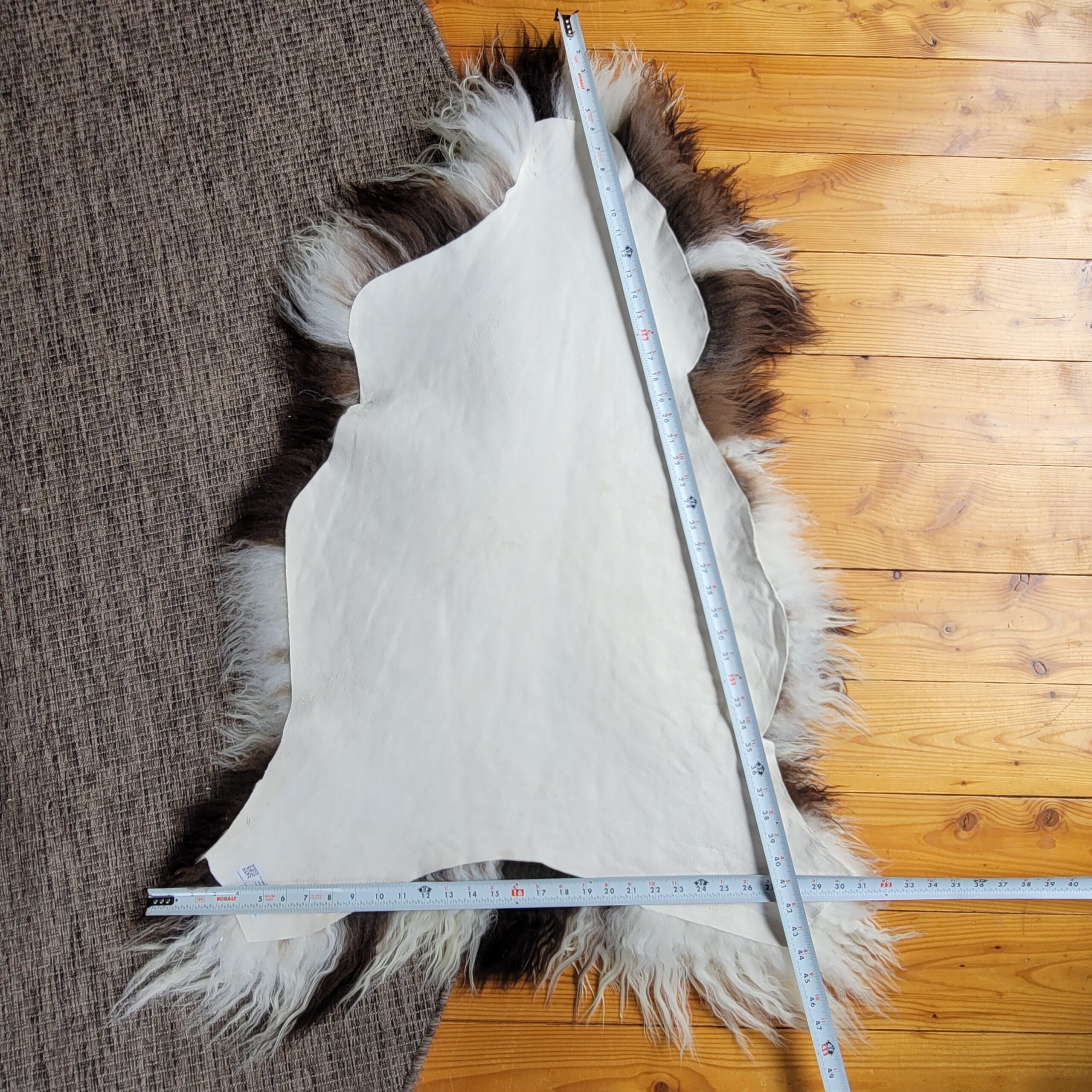 Ecru, Brown & Gray Spotted Icelandic Sheepskin Rug 48″ × 32″ - Image 6