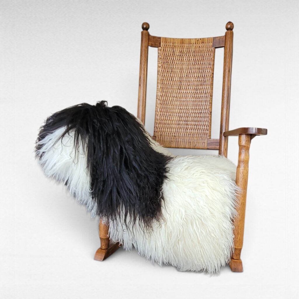 Soft Ecru Spotted Curly Icelandic Sheepskin Rug 51″ × 35″