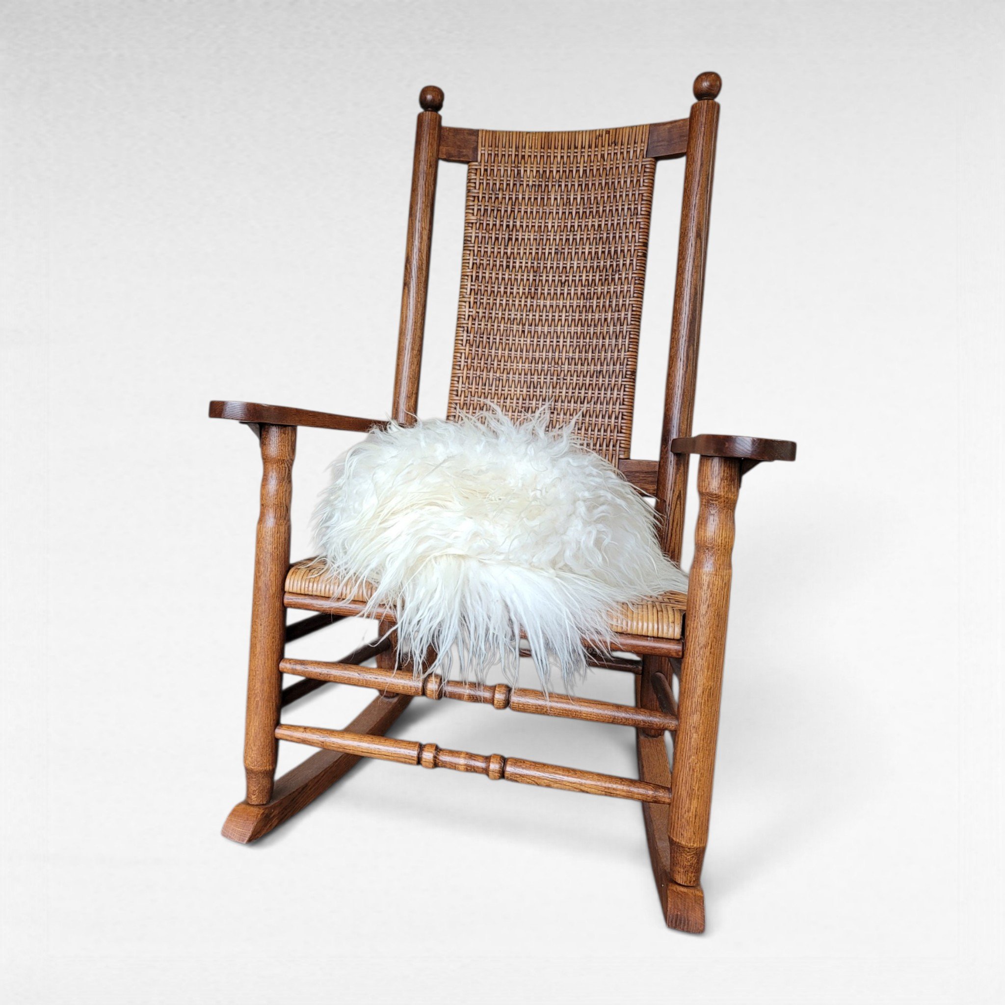 Rare 7″–8″ Wool Ivory Spotted Icelandic Sheepskin 48″ × 37″ - Image 3