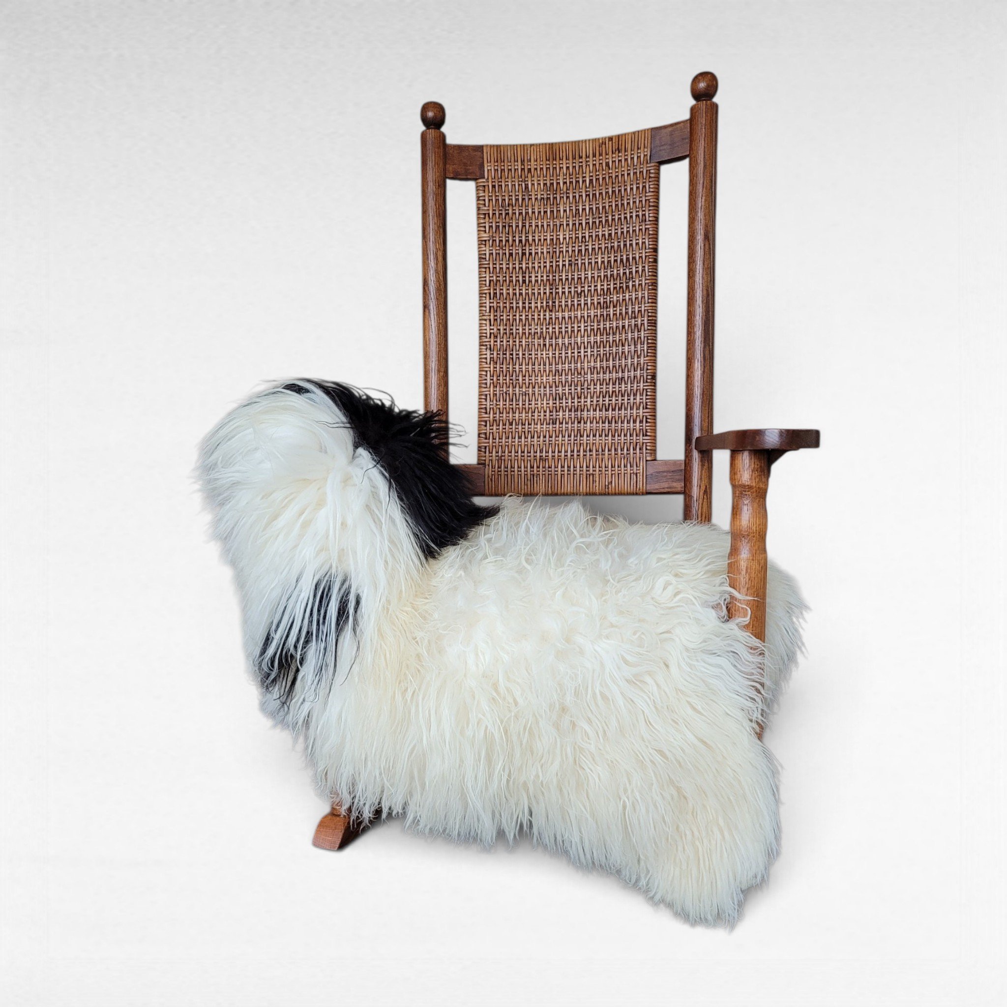 Ecru Icelandic Sheepskin with Black Spot 47″ × 33″ - Image 2