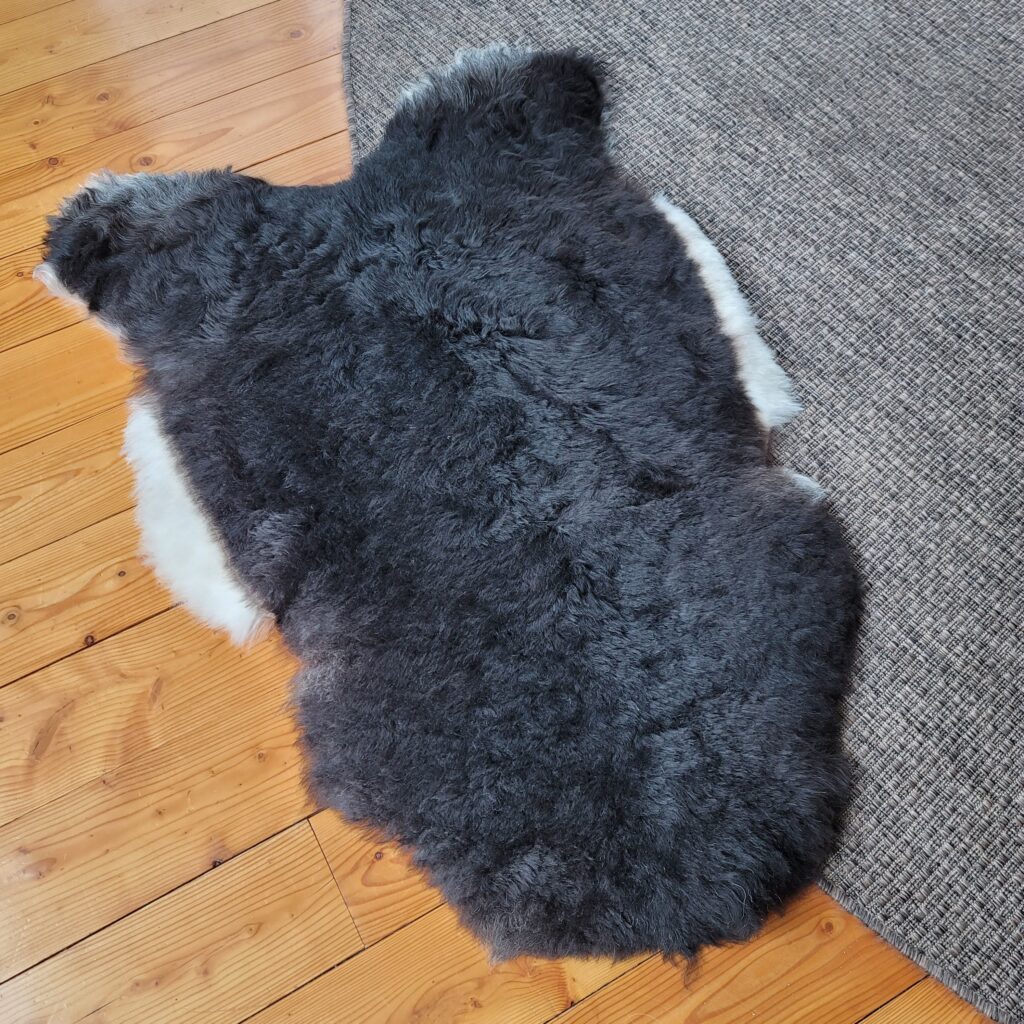 Black-Brown Icelandic Lambskin Floor Rug 45″ × 30″