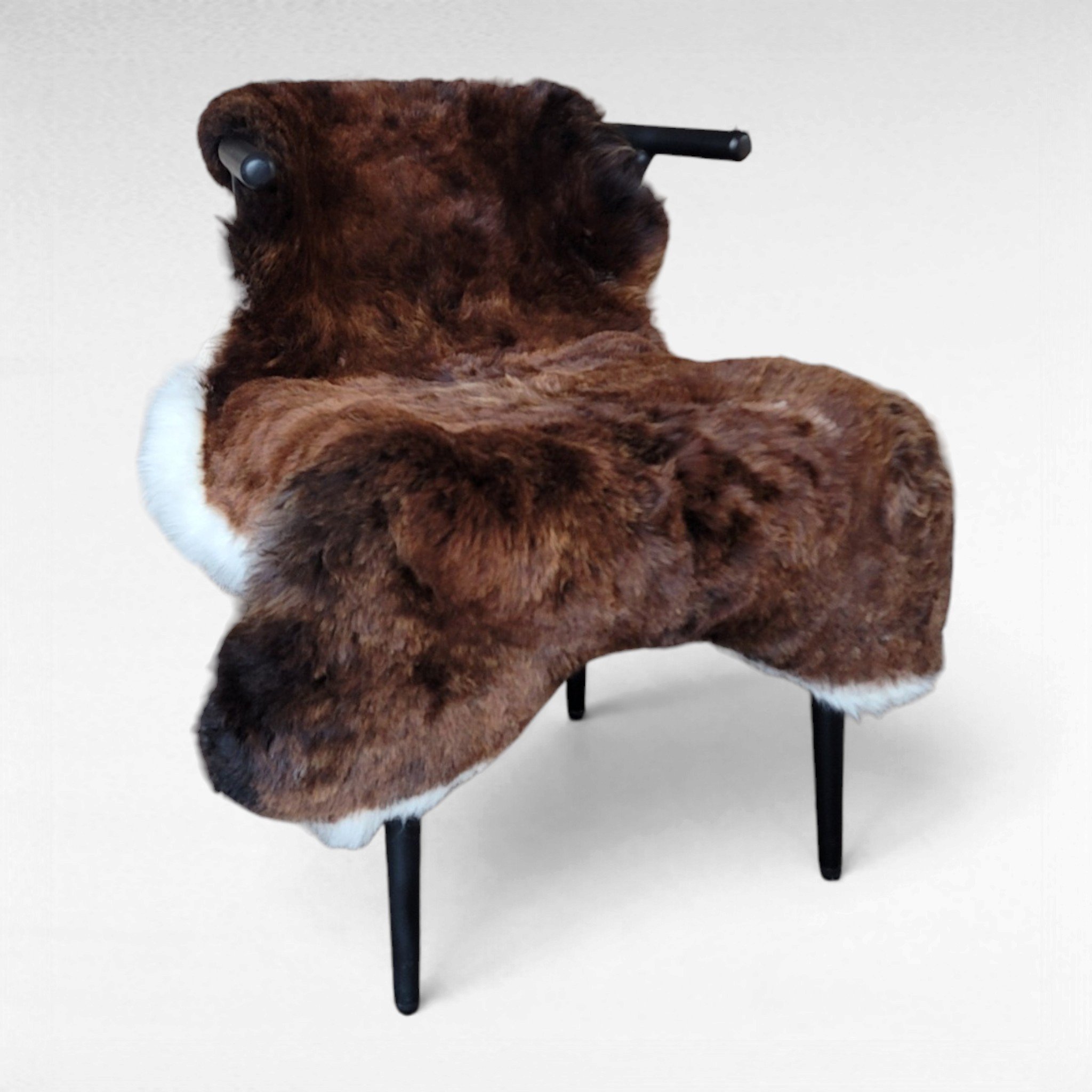 Rare Copper Brown & White Shorn Icelandic Sheepskin Deep Mahogany & White 44″ × 31″