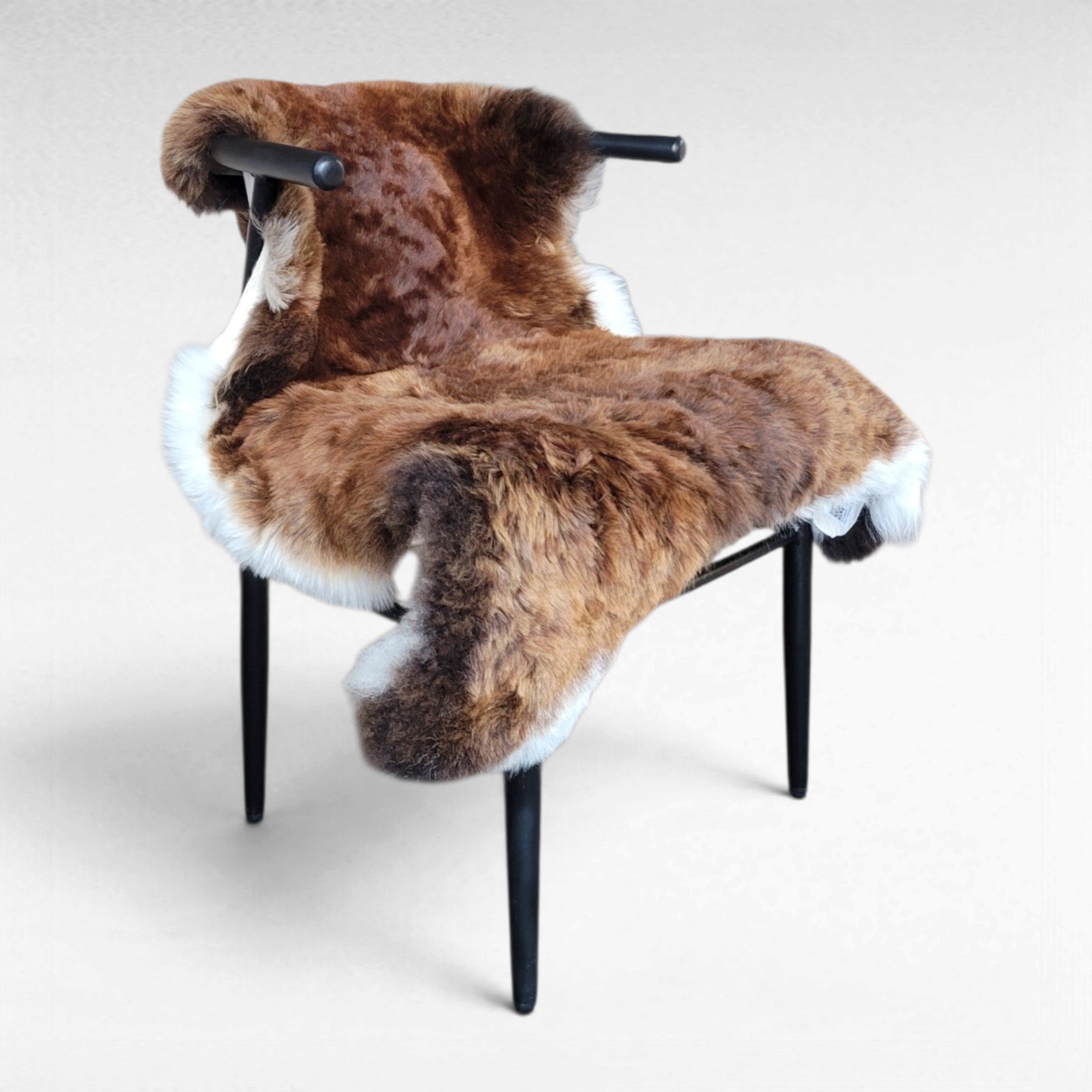 Rare Copper Brown & White Shorn Icelandic Sheepskin Naturally Varied Copper 45″ × 31″ - Image 3