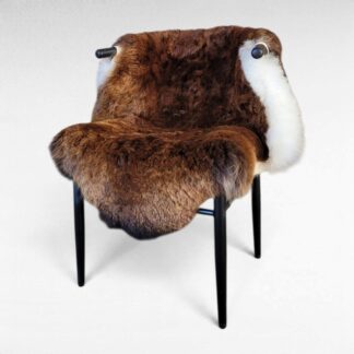 Rare Dark Copper & White Shorn Icelandic Sheepskin 44″ × 33″