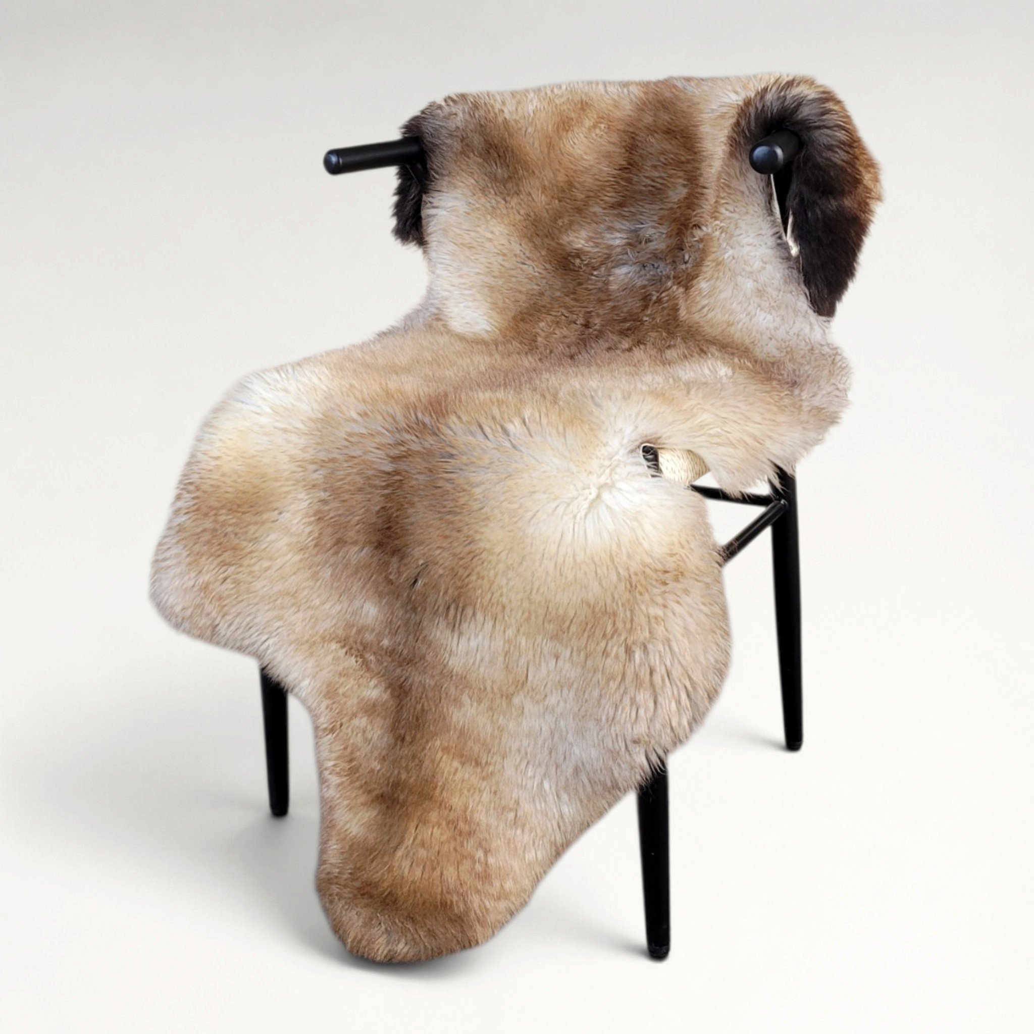 Amazing Unique German Sheepskin 50" x 34" Exceptionally Soft Dense Wool - Image 2