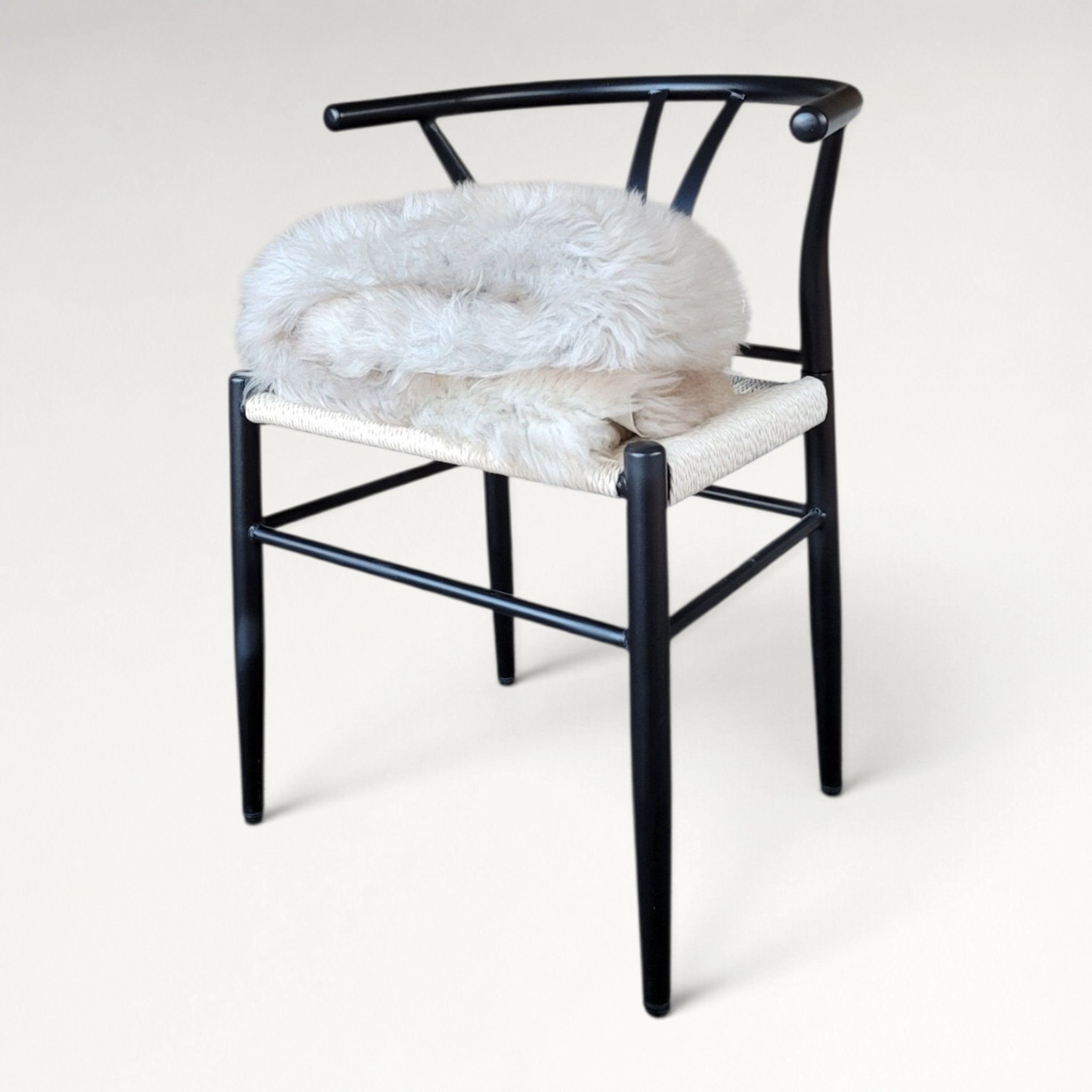 Rare German Sheepskin Natural Gray Supple Throw 47″ × 30″ - Image 4