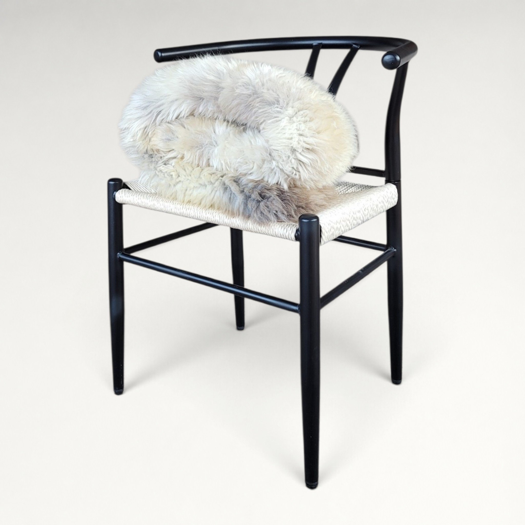 Rare German Sheepskin Narrow-Profile Rustic Hide 46″ × 30″ - Image 2